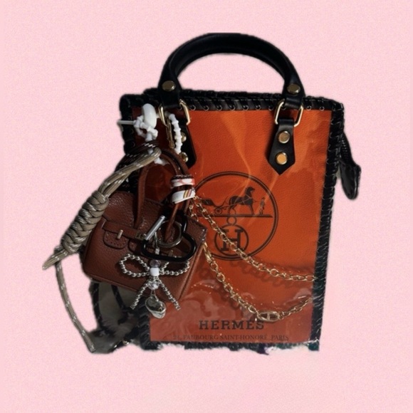 Handmade Handbags - 🩷Valentine Special!!🩷
Handmade Upcycled Orange and Black Women's Crossbody Bag